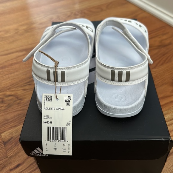 Adidas Sandals White 7 - Picture 2 of 4